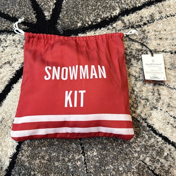 NEW! Hearth & Hand Snowman Kit - Picture 1 of 9